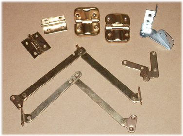 Bisagras - Tirantes - Quicios